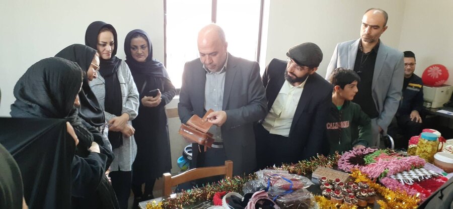  | برگزاری نمایشگاه دست آوردها و توانمندی های معلولین