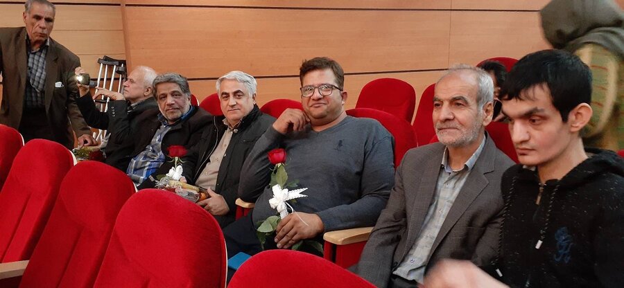  | بزرگداشت روز جهانی معلولین