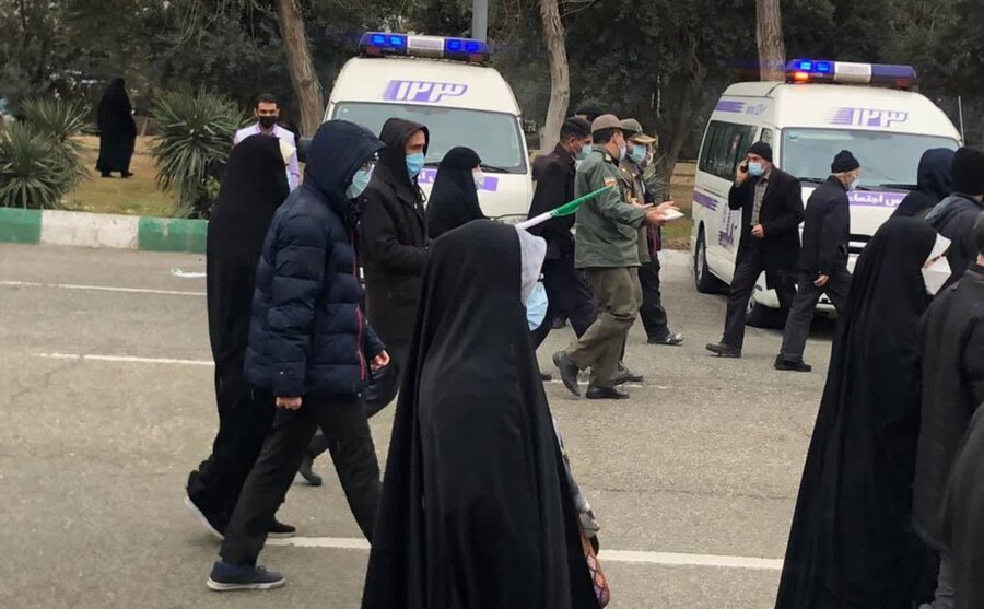  | برگزاری میز خدمت در نماز جمعه