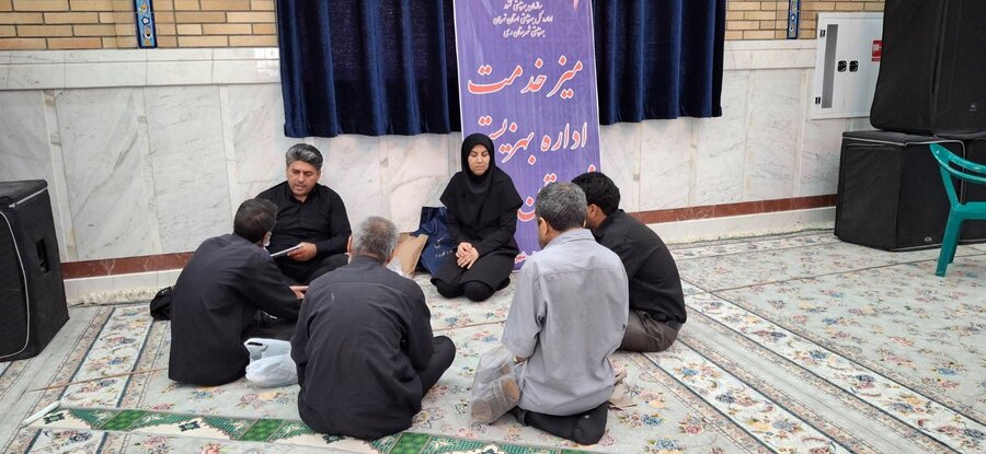  | سخنرانی قبل از خطبه و برگزاری میز خدمت در نماز جمعه