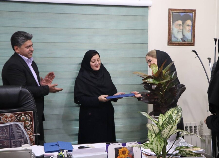  | تقدیراز مدیربهزیستی و معاون مشارکتهای مردمی