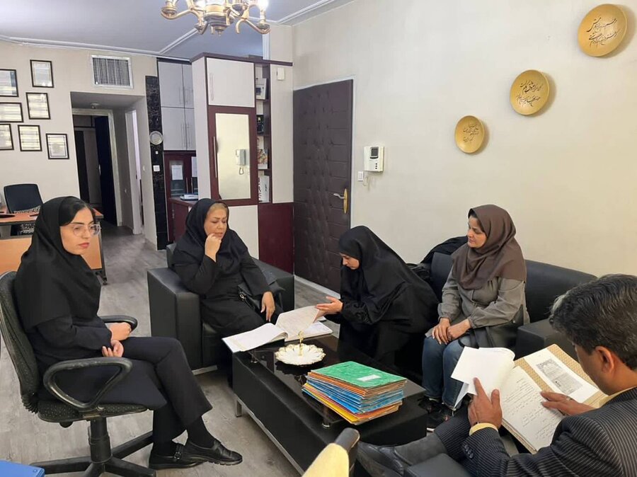  | بازدید معاونت سلامت اجتماعی از مرکز  خردورزان امین ری