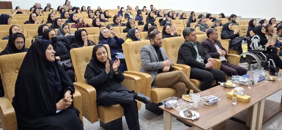 |  آیین تجلیل از مددکاران اجتماعی