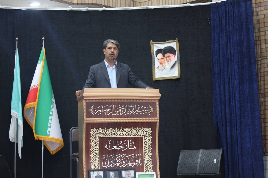  |سخنرانی قبل از خطبه  نماز جمعه و برپایی نمایشگاه در بخش کهریزک