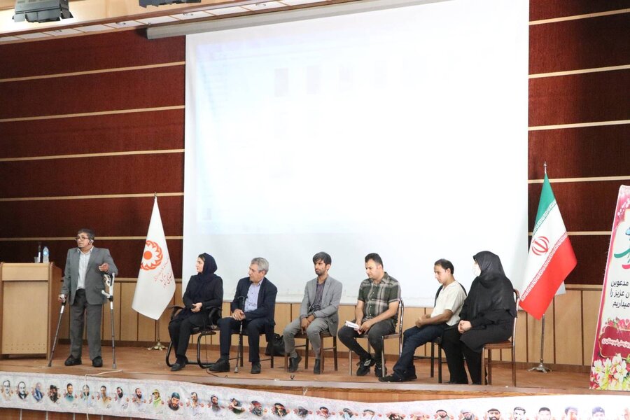  | برگزاری جلسه انگیزشی آماده‌سازی شغلی با رویکرد ایجاد اشتغال