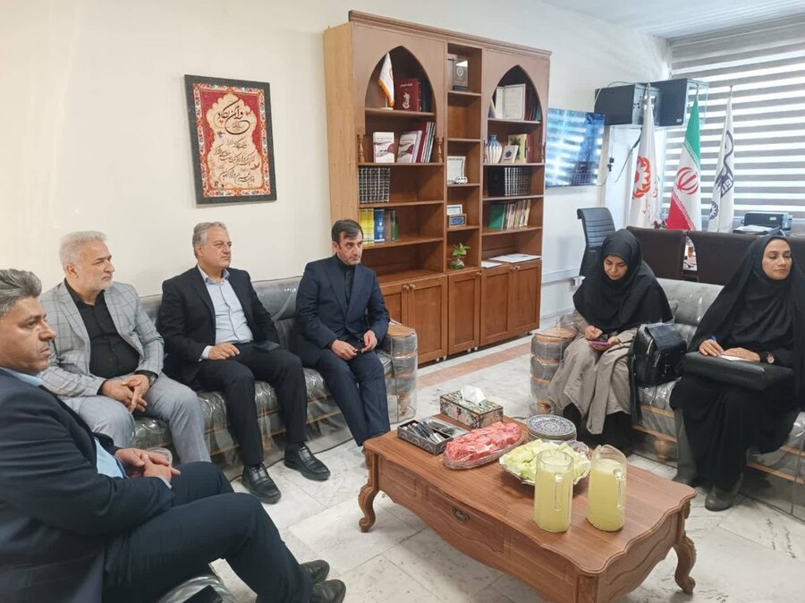  |بازدید معاون استاندار تهران از پایگاه اورژانس اجتماعی و مرکز نگهداری دولت آباد 