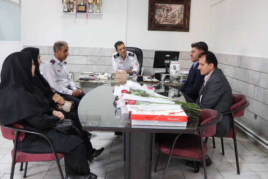  | تجلیل از خدمات ارزشمند آتش‌نشانان