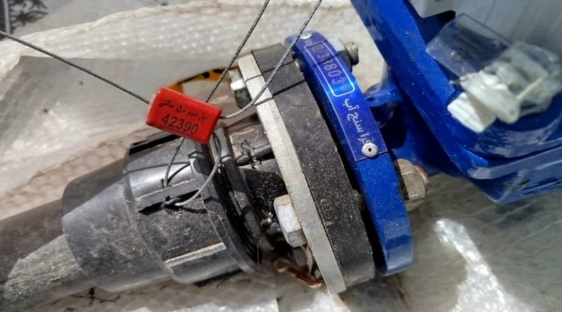 نصب 7 دستگاه کنتور هوشمند بر روی چاه های پروانه دار توسط امور منابع آب فیروزکوه